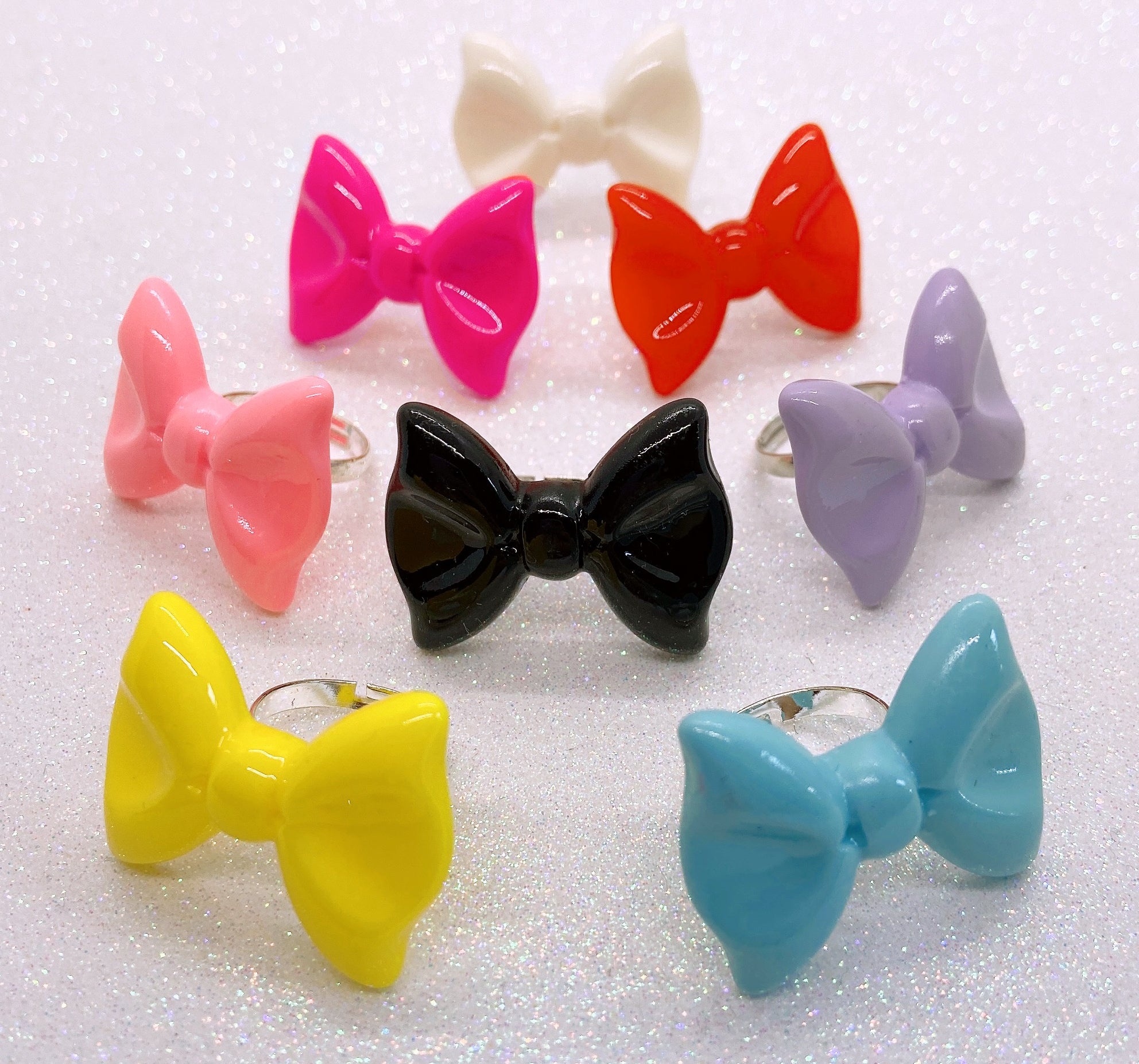 Shiny Bow Ring (8 Colors)