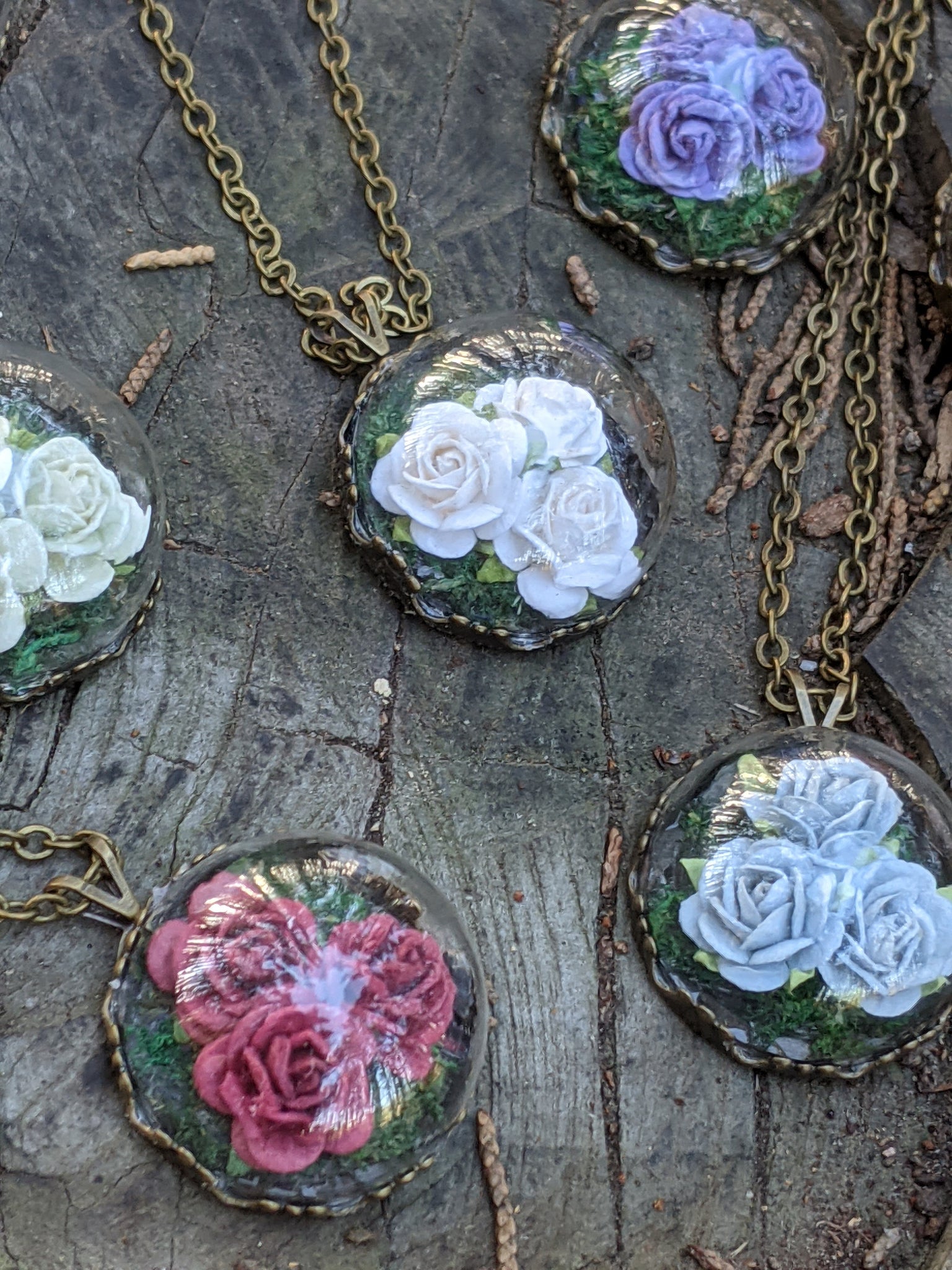 Mint Terrarium Dome Paradise Rose Necklace - Lolita Collective